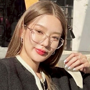 女生黑框眼鏡 造型眼鏡 素顏神器 懶人神器 眼鏡 鏡框 眼鏡架 大鏡框 銀框眼鏡 附眼鏡盒 可自行配度數 禮物 012