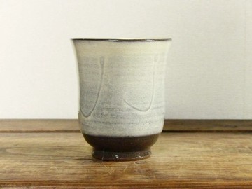 伊 pensar 紋飾湯杯
