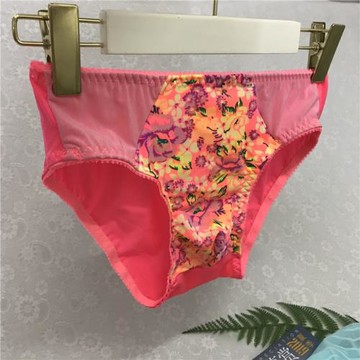 日式光滑亮面男士女性化設計性感蕾絲花邊網面自然舒適健康三角褲