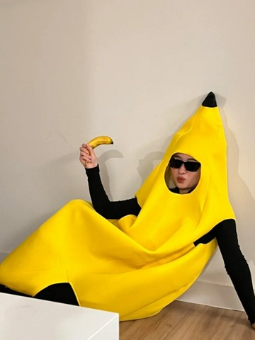 大香蕉cos服搞怪大香蕉錶演服衣服披肩裝無紡布服套裝學生演出服[萌寶童裝]可開發票