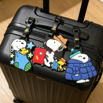 出國好物🎁史努比 SNOOPY 星宇航空 皮革行李箱吊牌 識別掛牌 可愛造型 旅行必備 史努比胡士託布朗小狗行李牌旅行