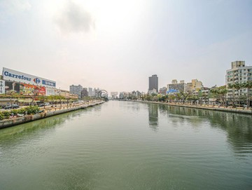 國泰頤河稀有露台戶無高雄厝三房平車｜高雄市三民區建國三路