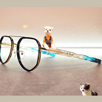 帥鏡_鼻樑上的毛孩工藝 (把寵物毛髮 溶入手工眼鏡) / 款式多色