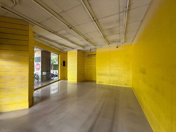 經濟部三角窗發財店面｜台北市中正區和平西路一段