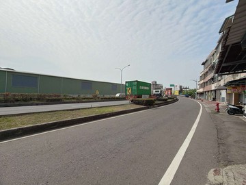 林園✦港埔國小✦臨路正五樓燙金店住｜高雄市林園區沿海路四段