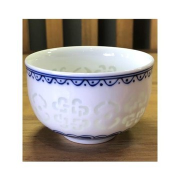 景德鎮陶瓷酒盅青花瓷玲瓏手繪烈酒杯中式一口杯家用新年禮物80ml