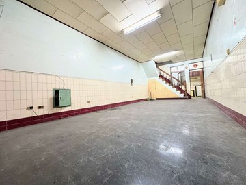 急售~陽明國中~正4樓活巷～透天店住~可改車庫｜高雄市三民區陽明路