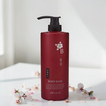 日本 熊野油脂【樁油滋潤沐浴乳600ml】沐浴乳 沐浴精 山茶花 保濕沐浴乳 沐浴露 滋潤沐浴乳｜懂購國際通