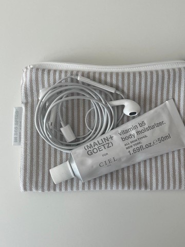 Stripe Pouch [Beige]