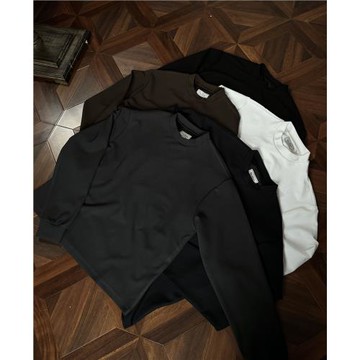 Oclin秋冬基礎銅氨軟糯長袖打底Boxy長tee通勤小領口 Basic Shirt