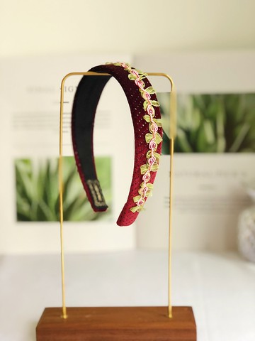 暗紅色花朵髮箍