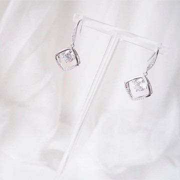 新娘耳環 新娘耳夾 生日禮物 優雅 典雅 耳環 耳夾 客製化 定制