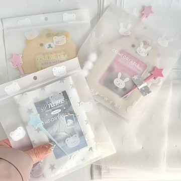 台灣現貨 ✨ 小熊 小兔 高顏值包裝袋 小卡打包袋 自立袋 包裝袋 磨砂夾鏈袋 霧面自封袋 禮物袋 密封袋 夾鏈袋包裝