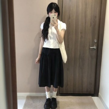 【砂糖夢境】法式溫柔風拼接遮肚子黑色半身裙女學生通勤娃娃領白色襯衫兩件套