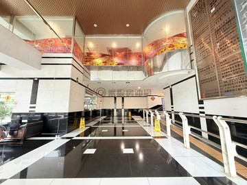 亞灣門戶大眾財經｜高樓層百坪商辦兩平車｜高雄市前鎮區中山二路