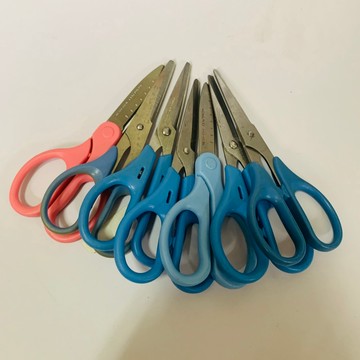 [沐沐屋]KOKUYO 學童用剪刀 標準型 學生剪刀 安全刀頭^