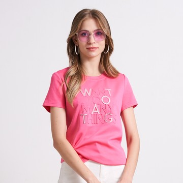 CLL巧玲瓏 立體字母繡飾短袖上衣(桃紅) 7363323