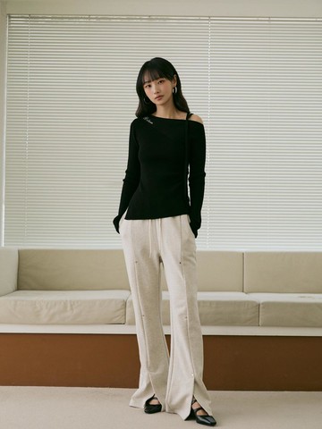 Blue Label Shoulder Strap Asymmetric Neck Slim Pullover Sweater (ER2OKL03)