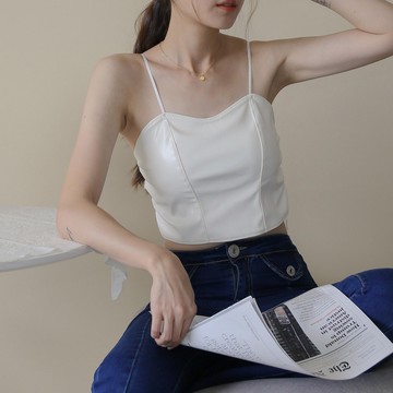 【Our Studio】俐落皮質桃心領後鬆緊Bra Top 白色 焦糖棕色 黑色(現貨)