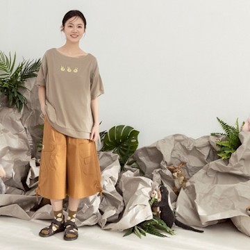 【MOSS CLUB】側邊抽繩休閒八分寬褲 黑 綠 咖