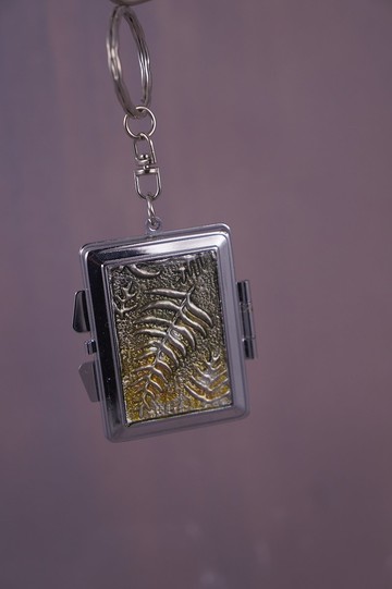 展  錫雕多用途長方型鏡盒鑰匙圈3