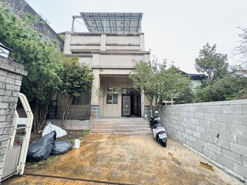 正市中心｜絕版12米路｜超大地坪+大面寬孝親別墅｜台中市豐原區榮春街