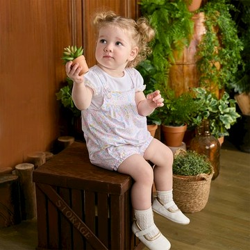 輕快比得繽紛花朵假兩件短袖兔裝 (吸濕排汗+抗UV)