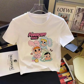 版型真的很好看！哭娃 短袖 短上衣 crybaby 短版上衣 短袖上衣 白色上衣 印花 t恤 短版T恤 女生夏天衣服