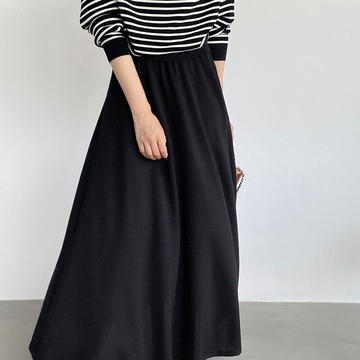 法式黑色垂感半身裙