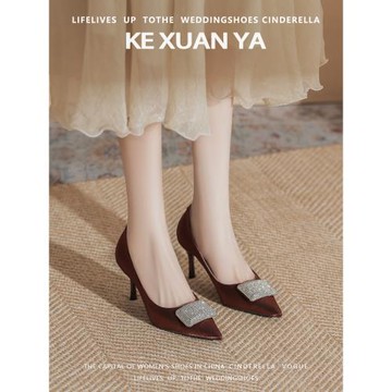 水鉆方扣紅色婚鞋新娘鞋女細跟高跟鞋緞面秀禾鞋中式婚禮訂婚鞋子