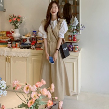 MOCO韓版chic氣質減齡V領側腰抽繩蝴蝶結綁帶收腰背心洋裝