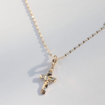 【CHARIS韓國珠寶】純14K金  波紋十字架墜子 純k金 洗澡免摘 流汗不褪色