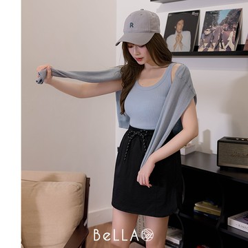 【買2送1】BeLLA  大U領百搭背心 天空藍