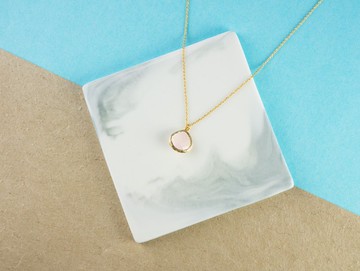 Edith & Jaz • 誕生石系列  - 粉晶頸鏈 (九月)