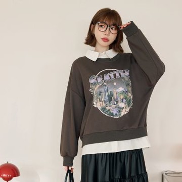 OB嚴選中大尺碼-洗舊城市印花寬鬆大學T《AB20891》