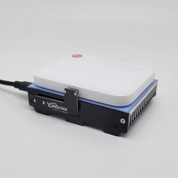 適用中興F50隨身wifi散熱器底座飛貓U20鋁合金風扇底座Typec快充