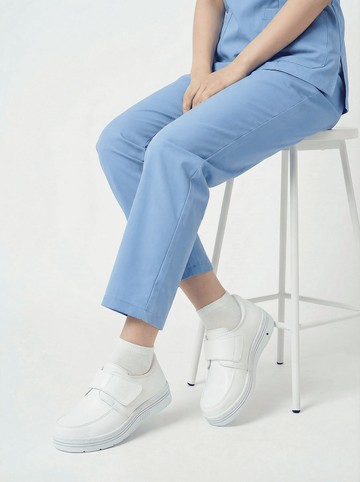 【DK 空氣鞋】休閒舒適魔鬼氈護理師空氣女鞋 89-5753-50 白色【護理師鞋/護理師鞋推薦/護理師鞋品牌】