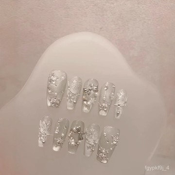 🎄聖誕節爆款🎄聖誕節穿戴甲【白雪頌歌】白色聖誕節貓眼雪花星星聖誕樹純手工穿戴甲成品美甲手工穿戴甲百搭美甲貼片日常穿戴