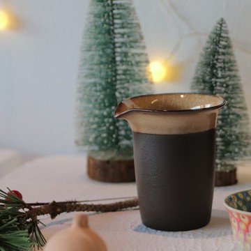 余柳棣-吉祥茶海