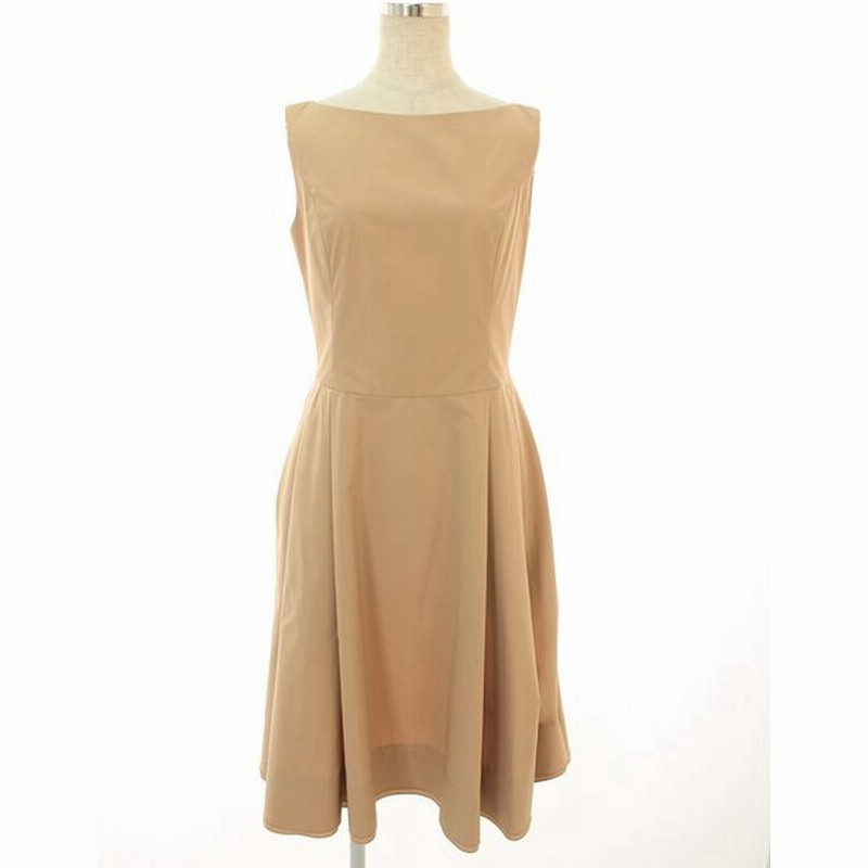 フォクシーニューヨーク ワンピース 330 ワンピース ベルテッドフィット フレアー ノースリーブ 40 通販 Lineポイント最大0 5 Get Lineショッピング