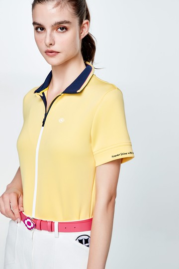 袖圈字串刺繡高爾夫上衣