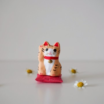 【Yourtableware】禮物獨家 日本 迷你招財貓 和紙擺飾 茶虎斑貓 喬遷禮 新居落成 賀開業