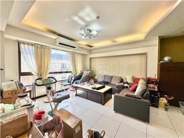 F515愛琴花園高樓四房車☺︎住商王家偉｜新北市泰山區仁德路