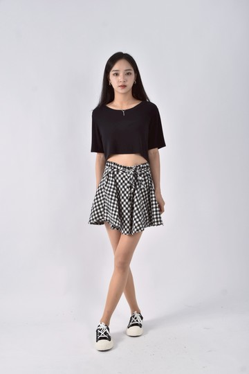 (S) 格紋綁帶黑色短裙