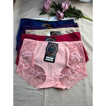 現貨 快速出貨 女內褲 女生內褲 加大尺碼 大尺碼 蕾絲褲 性感內褲 流行內褲 蕾絲三角褲 大尺碼蕾絲褲 透氣內褲