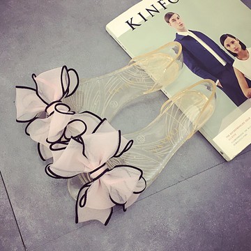 果凍涼鞋女魚嘴平底夏季新款蝴蝶結網紅甜美水晶透明防滑沙灘鞋子