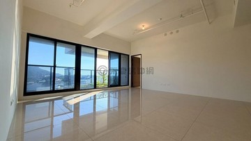 本案專員，太普美術海 全新未住B1珍稀雙平車｜高雄市左營區崇實路