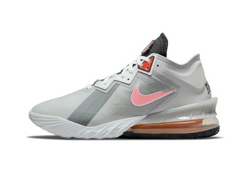 LEBRON 18 LOW BUGS VS MARVIN SPACE JAM