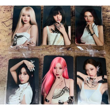 韓居🇰🇷現貨K4特典🦁 BABYMONSTER 🌸3RD MINI ALBUM 《CHOOM》迷你三輯 專輯小卡