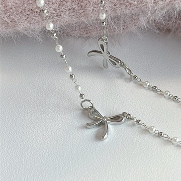 緞帶項鍊 蝴蝶結珍珠項鍊 鎖骨鍊 醫療鋼項鍊 蝴蝶結項鍊 珍珠項鍊 𝐌𝐨𝐨𝐧𝐥𝐢𝐭₊⁺🇰🇷 防水項鍊 不掉色項鍊
